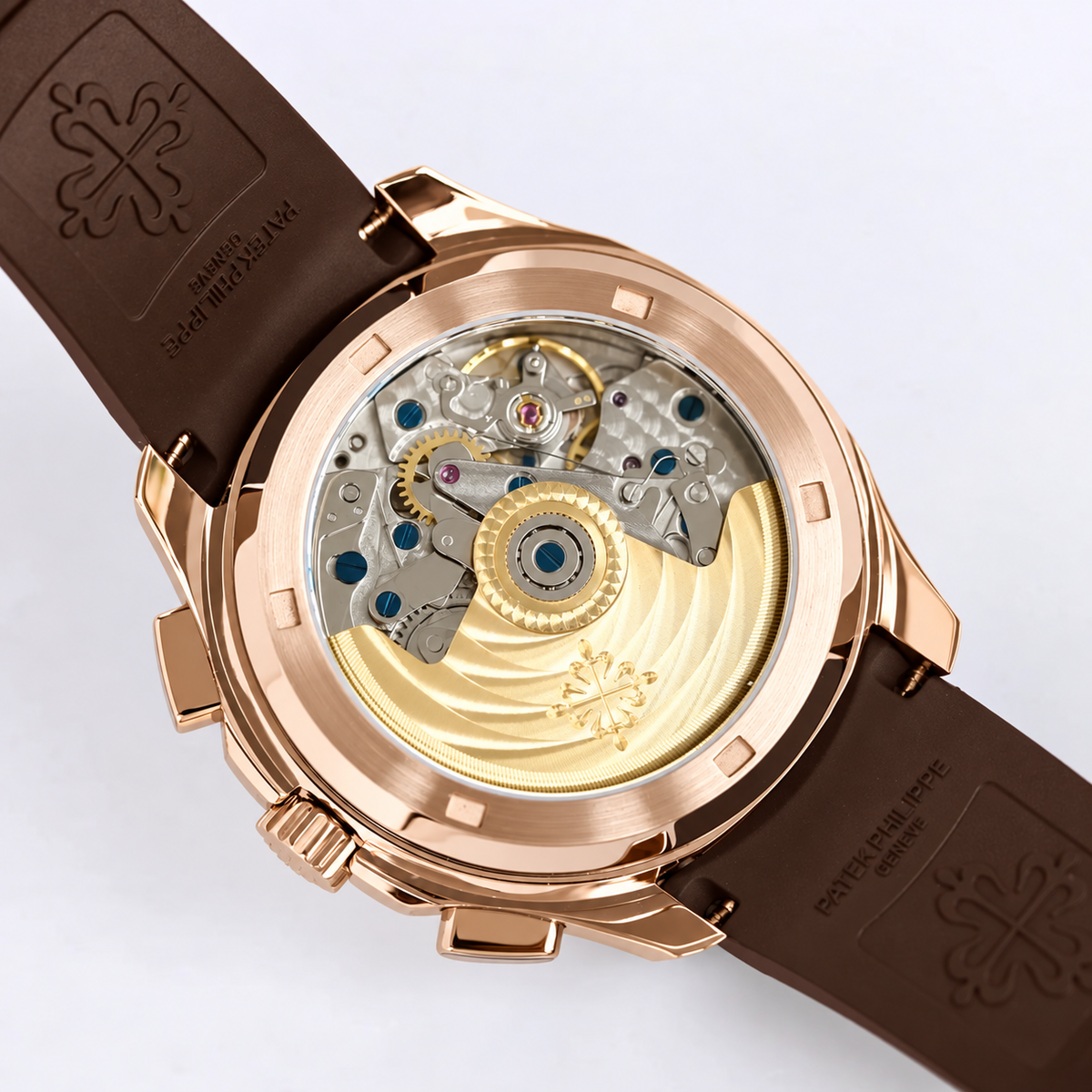 Relógio Geneve Aquanaut 42.2mm Marrom - Super Clone Com a Caixa de Madeira + Certificados